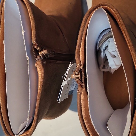 UNIVERSAL THREAD BROWN ANKLE BOOTS. SIZE 7/ NWT - Picture 4 of 8